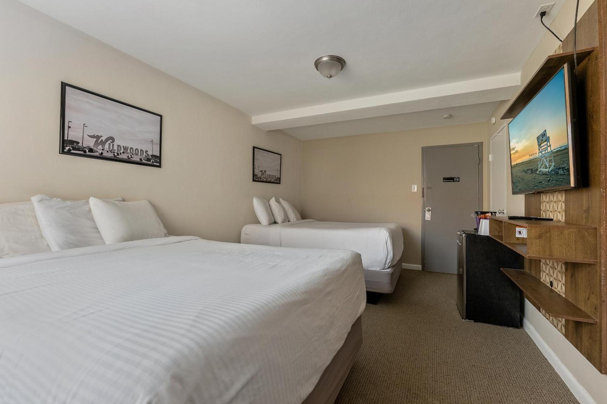 Oceanic Hotel & Barefoot Tiki Bar Wildwood Quarto foto